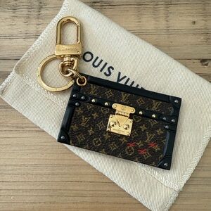 Louis Vuitton Petite Malle bag charm/key holder
